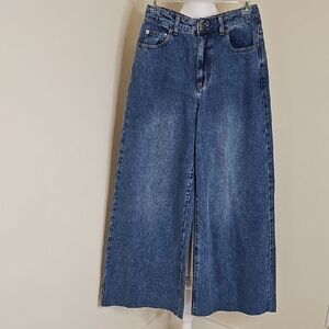 Ghanda Denim Wide Leg Freyed Hem Jeans Size 8